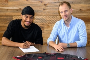 蒂尔曼：离开埃因霍温心情复杂，但期待在勒沃库森开启新篇章